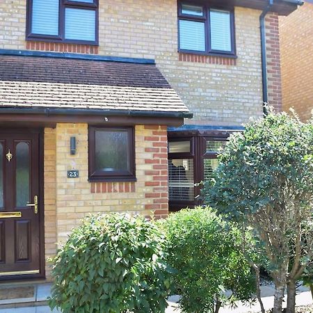 Beautiful 3 Bed Home In The Heart Of New Forest Hordle Esterno foto